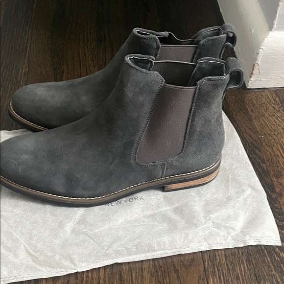 Bruno Marc Men’s Grey Suede Chelsea Boots main image 10